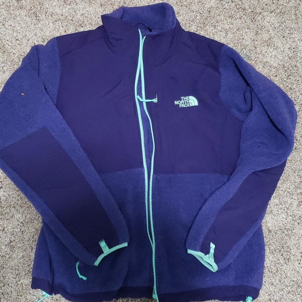 NWT  women northface Denali jacket